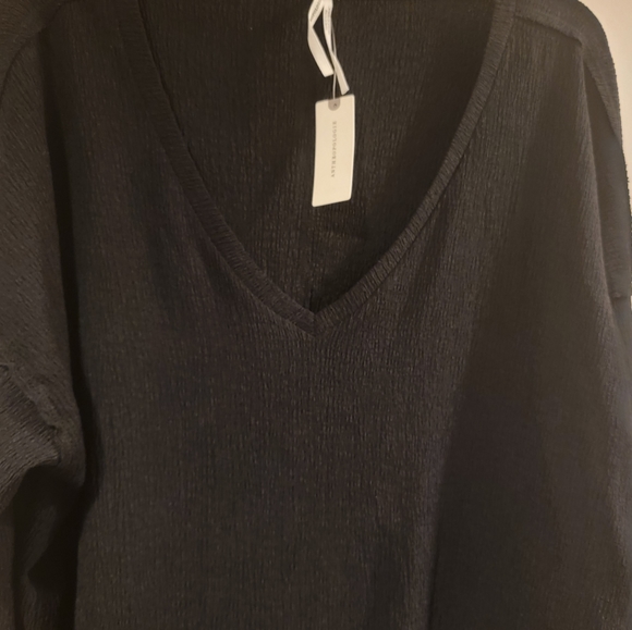 Anthropologie Brand New Textured Black Ling sleeve Top. XL. NWT! - Picture 10 of 15
